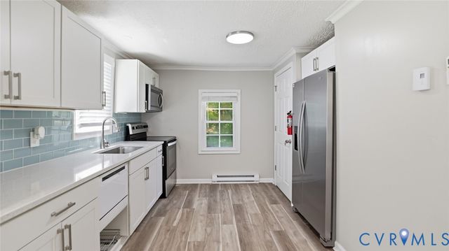 9261 Chester Rd, Chesterfield, VA 23237