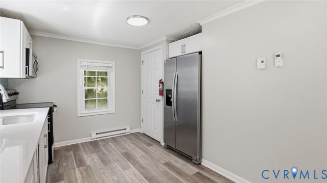 9261 Chester Rd, Chesterfield, VA 23237