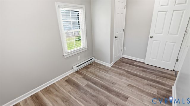 9261 Chester Rd, Chesterfield, VA 23237