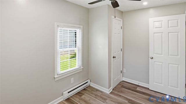 9261 Chester Rd, Chesterfield, VA 23237