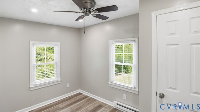 9261 Chester Rd, Chesterfield, VA 23237