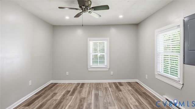 9261 Chester Rd, Chesterfield, VA 23237