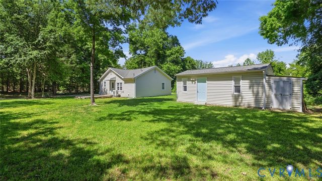 9261 Chester Rd, Chesterfield, VA 23237