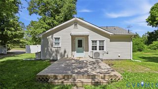 9261 Chester Rd, Chesterfield, VA 23237