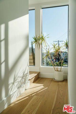 2168 Clifford Street, Los Angeles, CA 90026