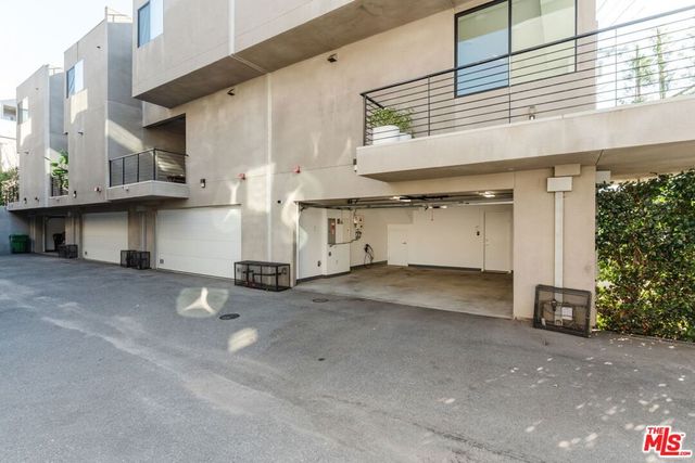 2168 Clifford Street, Los Angeles, CA 90026