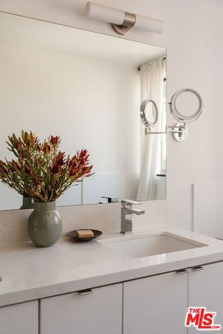 2168 Clifford Street, Los Angeles, CA 90026