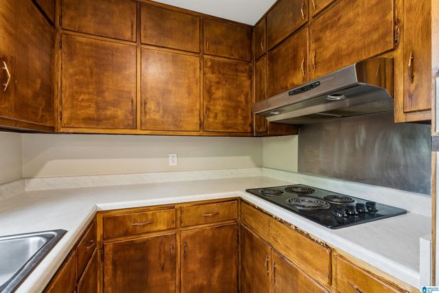 617 PARK WAY, Fultondale, AL 35068