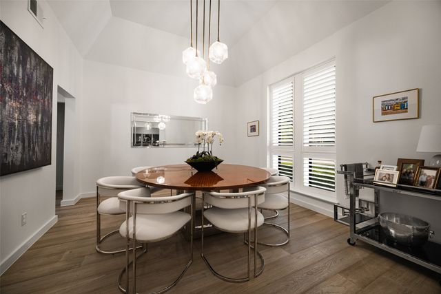 6946 Forest Glade Circle, Dallas, TX 75230