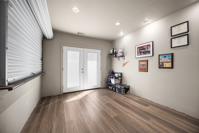 6946 Forest Glade Circle, Dallas, TX 75230