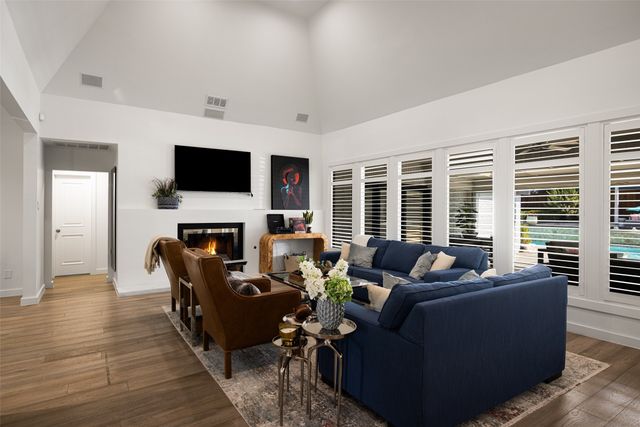 6946 Forest Glade Circle, Dallas, TX 75230