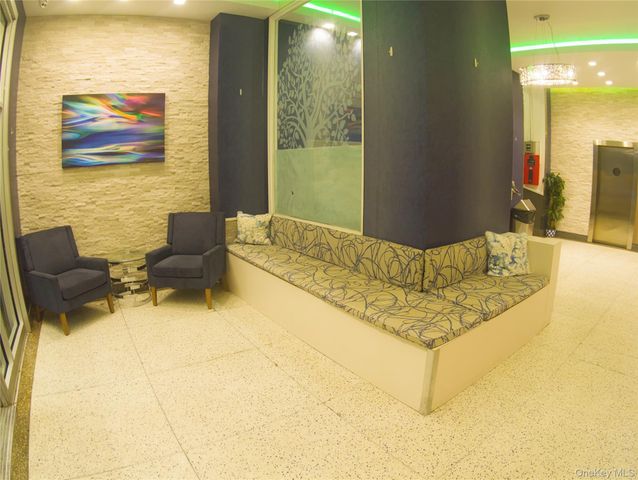43 Bronx River Road 8P, Yonkers, NY 10704