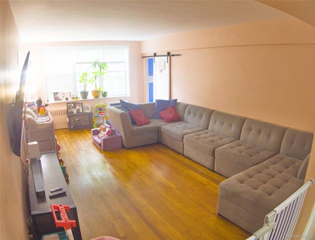 43 Bronx River Road 8P, Yonkers, NY 10704