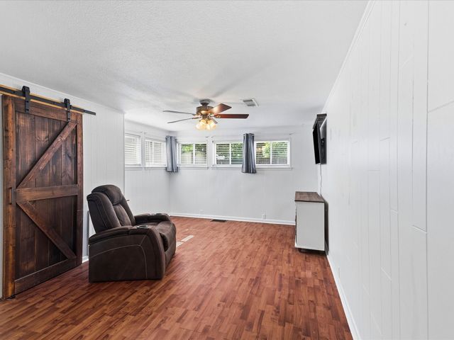 108 N Baker Street, Ferris, TX 75125