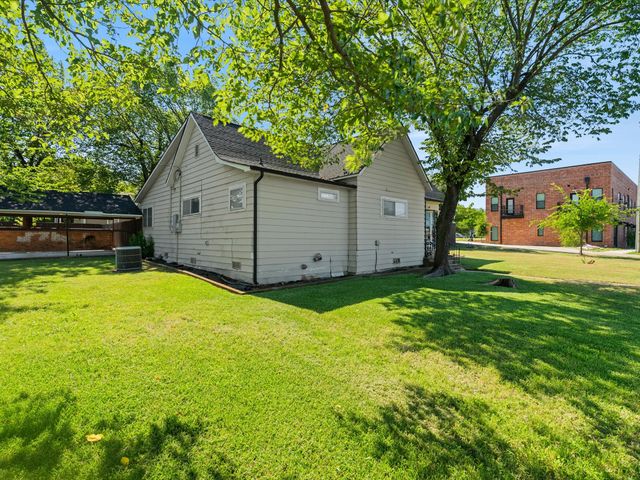 108 N Baker Street, Ferris, TX 75125