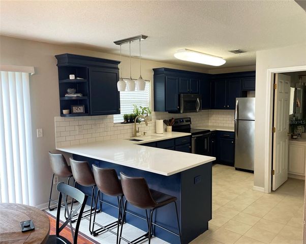 109 WOODKNOLL PLACE, Valrico, FL 33594