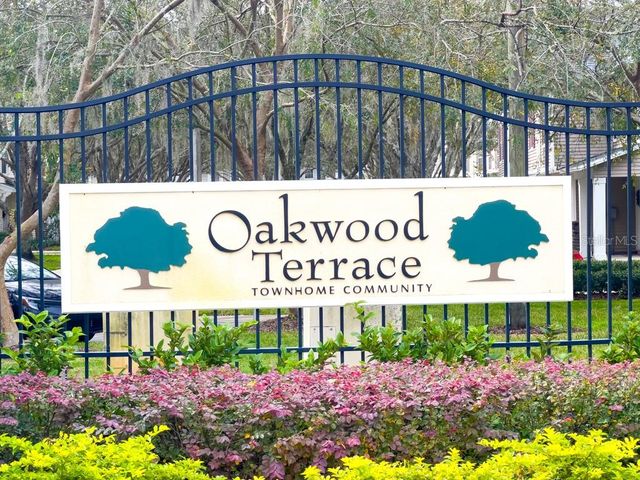 109 WOODKNOLL PLACE, Valrico, FL 33594