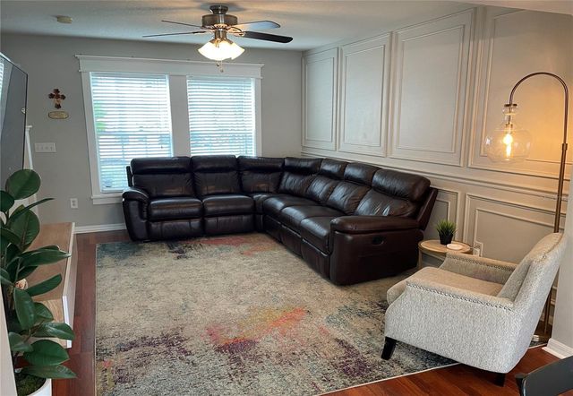 109 WOODKNOLL PLACE, Valrico, FL 33594