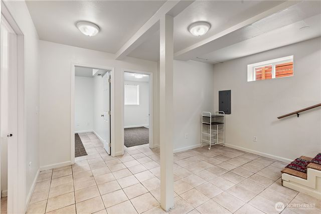 1521 E Spruce Street, Seattle, WA 98122