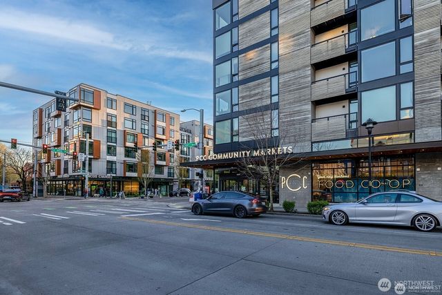 1521 E Spruce Street, Seattle, WA 98122