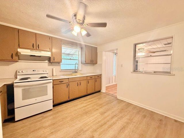 123 PENNSYLVANIA AVENUE, Winter Garden, FL 34787