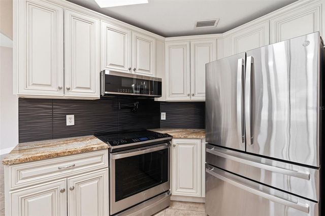 19836 MIDWAY BOULEVARD, Port Charlotte, FL 33948