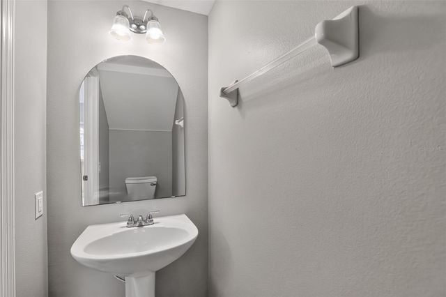 866 VINELAND PLACE, Lake Mary, FL 32746