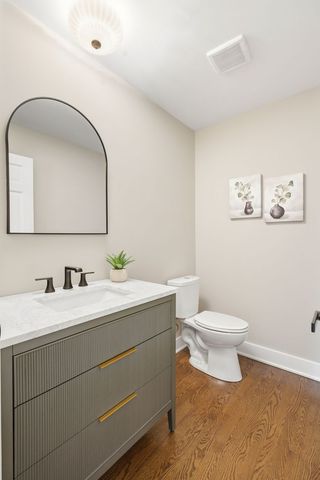 2302 Sudbury Lane, Geneva, IL 60134