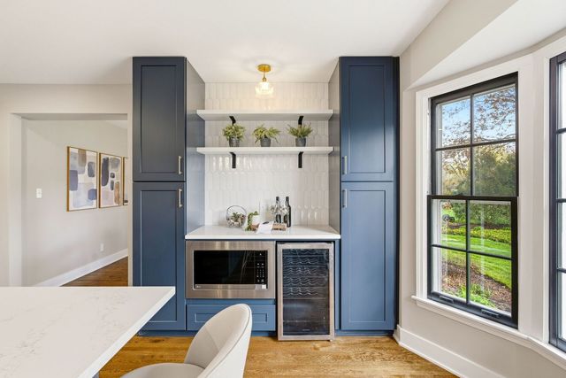 2302 Sudbury Lane, Geneva, IL 60134