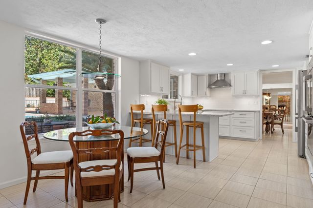 2510 ARMISTEAD Road, Tallahassee, FL 32308