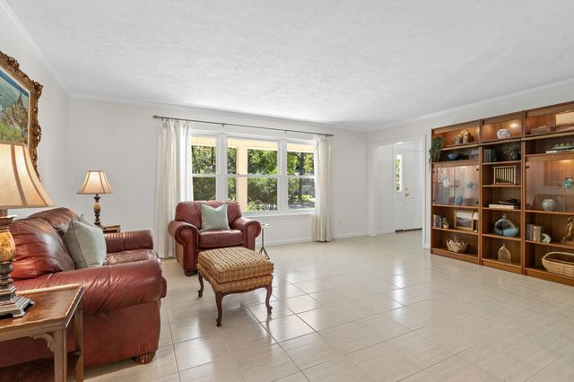 2510 ARMISTEAD Road, Tallahassee, FL 32308