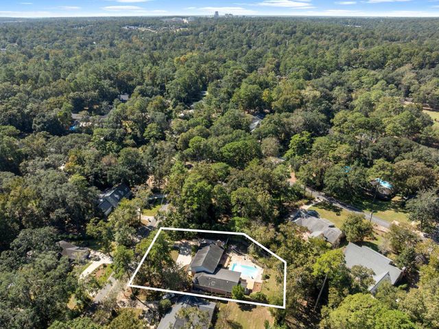 2510 ARMISTEAD Road, Tallahassee, FL 32308