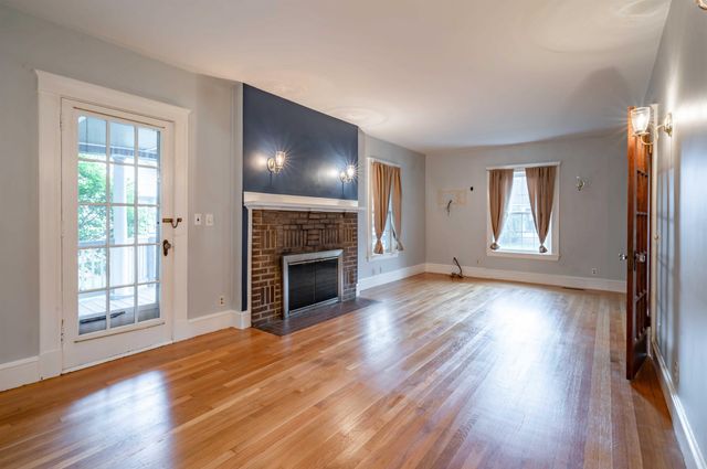 15 New Street, Nashua, NH 03060