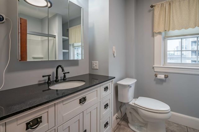 15 New Street, Nashua, NH 03060