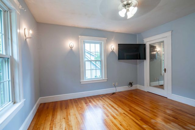15 New Street, Nashua, NH 03060