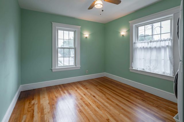 15 New Street, Nashua, NH 03060