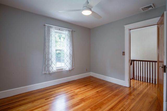 15 New Street, Nashua, NH 03060