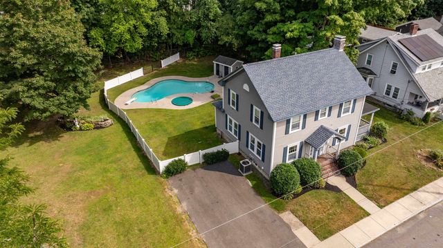 15 New Street, Nashua, NH 03060