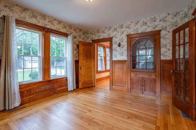15 New Street, Nashua, NH 03060