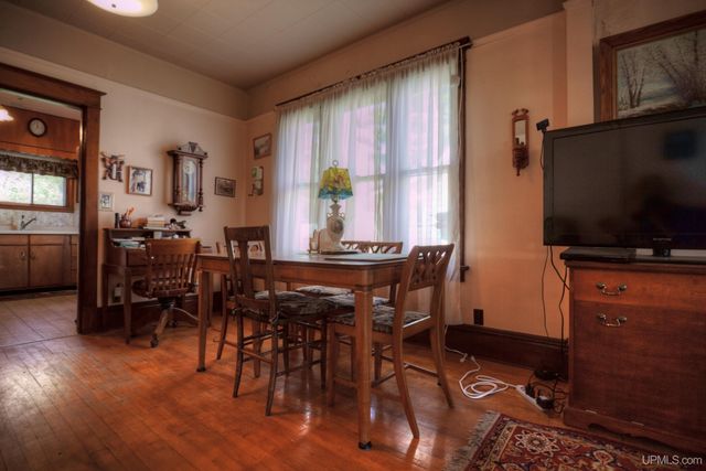 338 E Tamarack Street, Ironwood, MI 49938