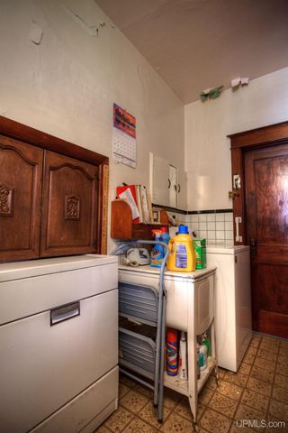 338 E Tamarack Street, Ironwood, MI 49938