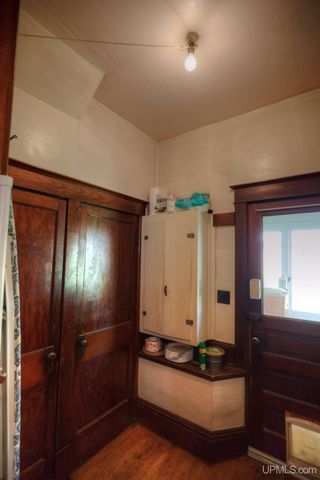 338 E Tamarack Street, Ironwood, MI 49938