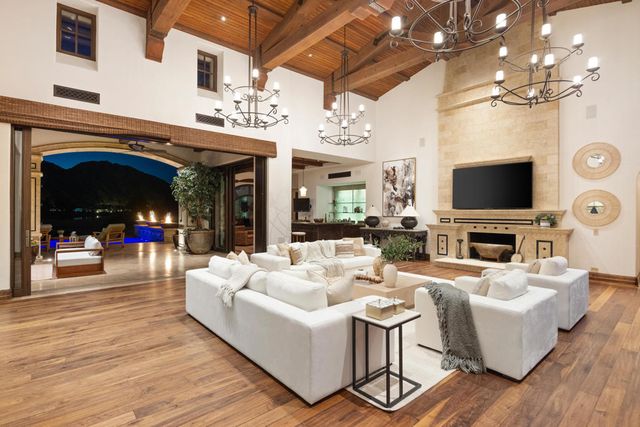 57175 Peninsula Lane, La Quinta, CA 92253