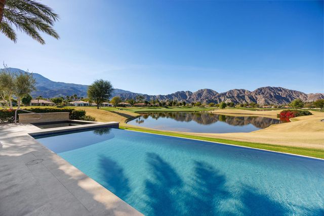 57175 Peninsula Lane, La Quinta, CA 92253