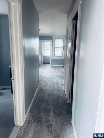 553-555 10th, Newark, NJ 07103