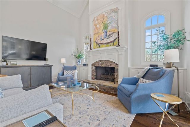 517 Gramercy Drive NE, Marietta, GA 30068