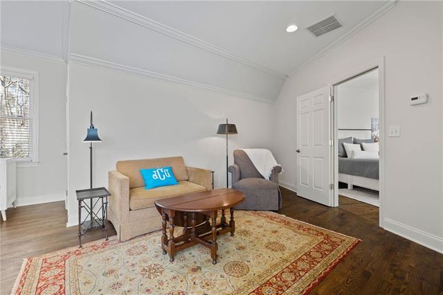 517 Gramercy Drive NE, Marietta, GA 30068
