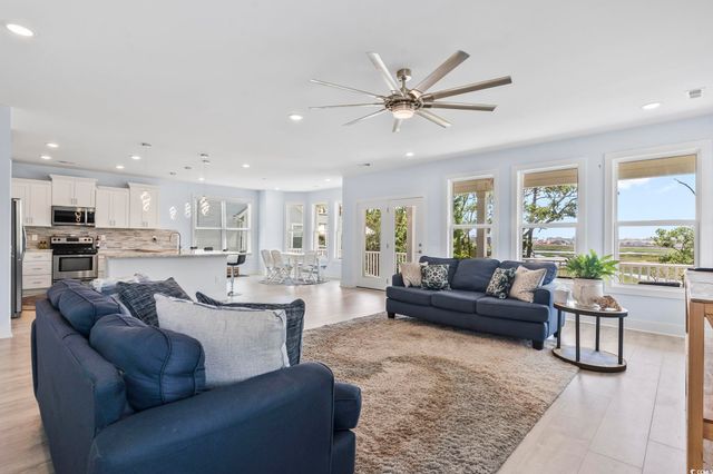 400 Elizabeth Dr., Murrells Inlet, SC 29576