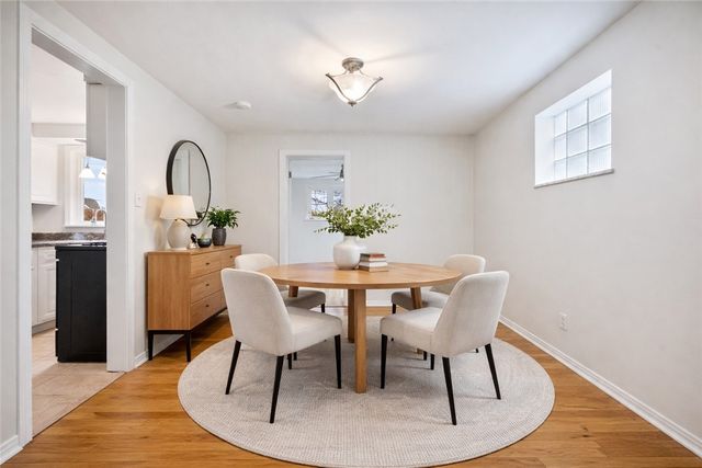 228 W Marigold St, Munhall, PA 15120