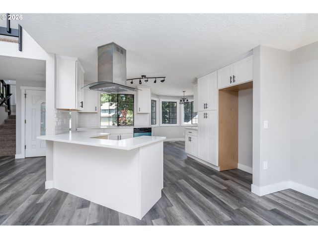 4010 Sw 13TH Ct, Gresham, OR 97080